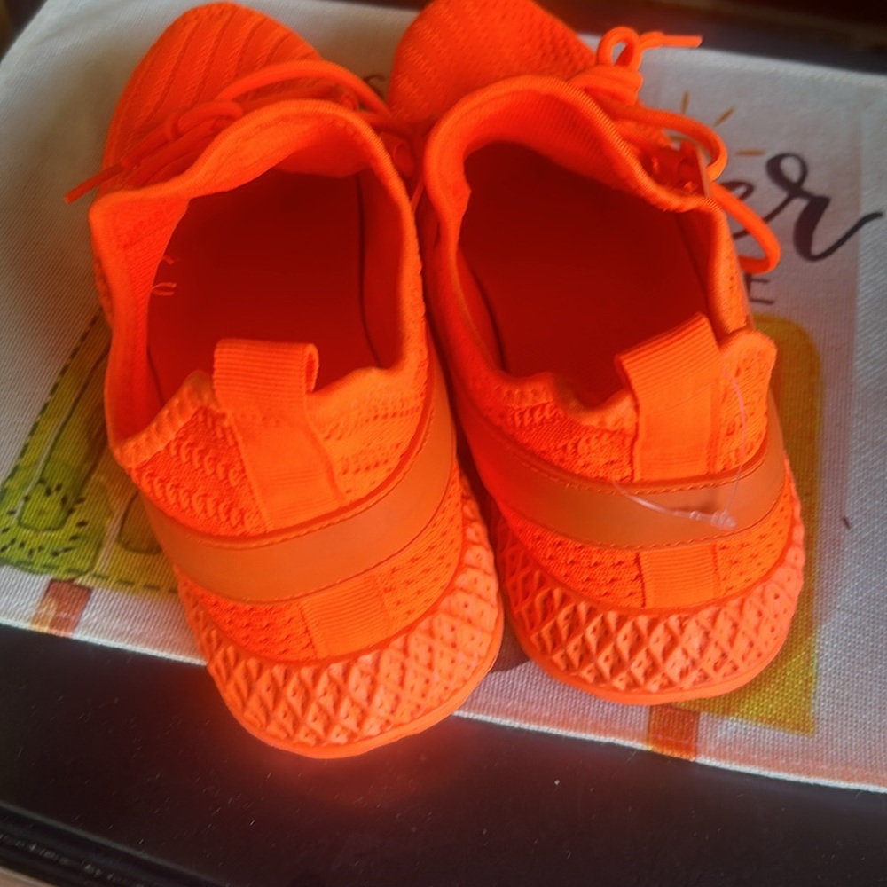 PONY Orange Sneakers Lightweight Breathable Athletic - Picture 3 of 6